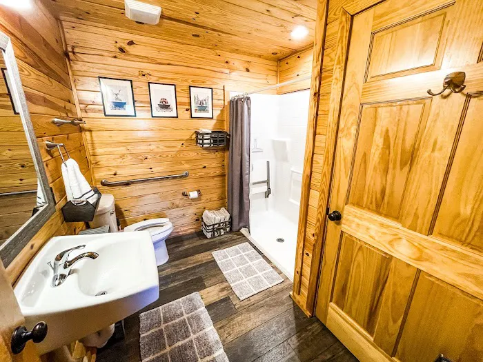 Lake DeGray Glamping and RV Park LLC 4