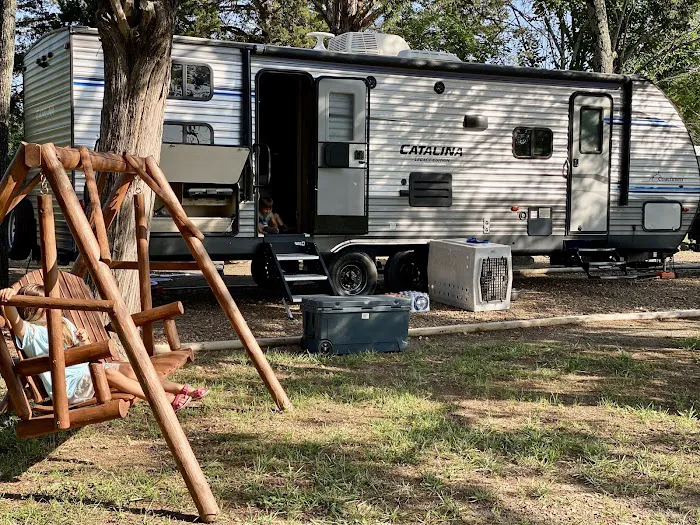 Highway 2 RV Park 5