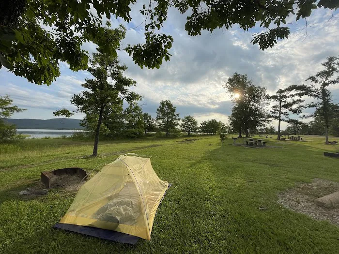 SARDIS COVE 6