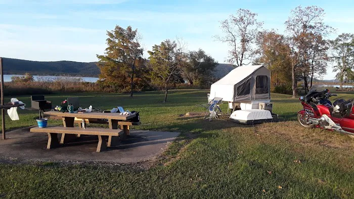 SARDIS COVE 4