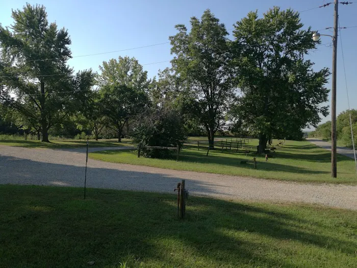 Topeka Hilltop Campground 10