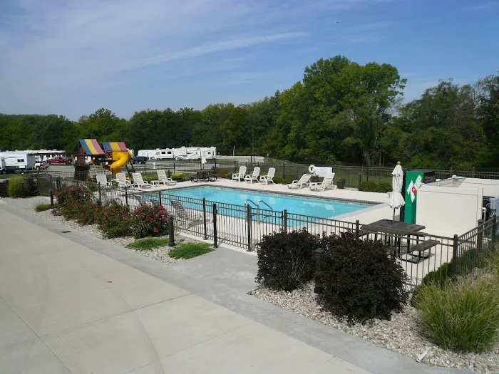 Lake Shawnee Campground 8