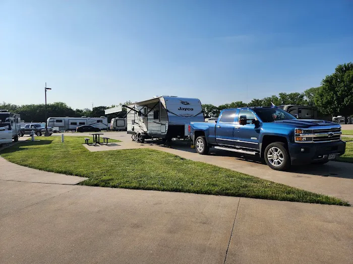 Lake Shawnee Campground 3