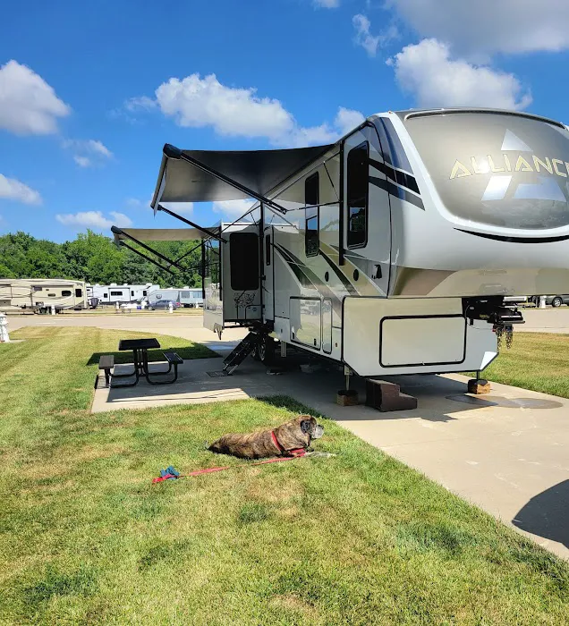 Lake Shawnee Campground 6