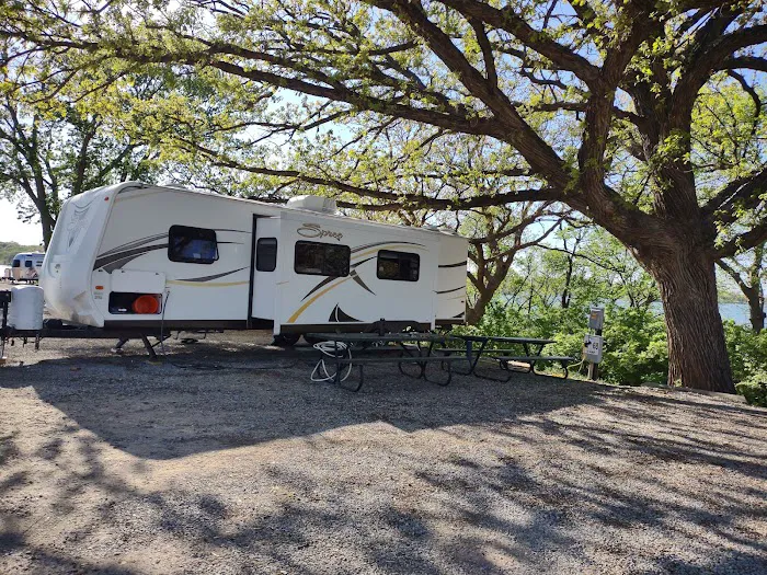 Lake Shawnee Campground 16