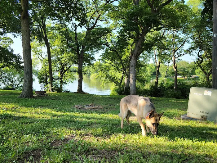 Lake Shawnee Campground 11