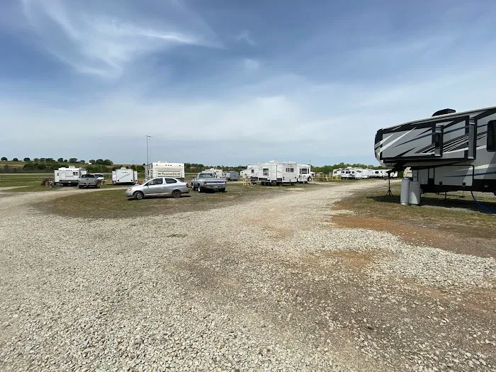 HWY 75 RV PARK & STORAGE 4