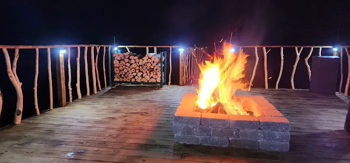 Lake Life RV Park 10