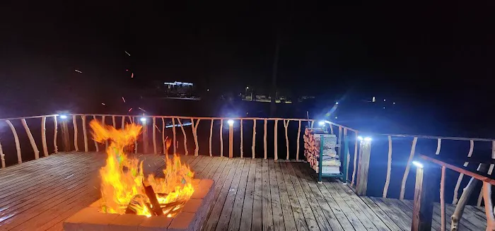 Lake Life RV Park 9