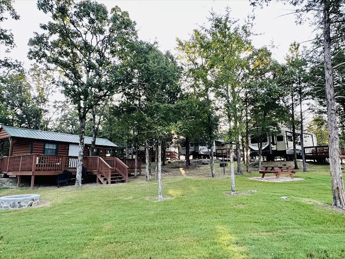 Pine Creek Hideaway Cabins & RV Resort 9