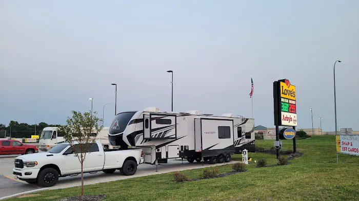 Love's RV Hookup 8