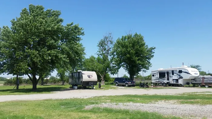 Sadler Properties & RV Park 9