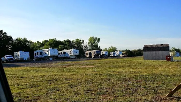 Country Horizon RV Park 9