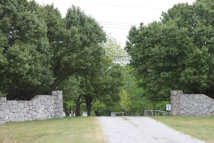 Ox Bow RV Park - Kaw Lake 10