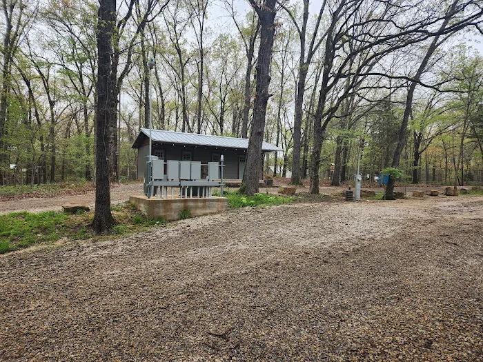 Swanny RV Park & Cabin Rentals 3