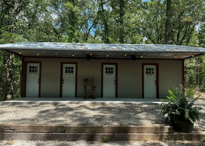 Swanny RV Park & Cabin Rentals 5