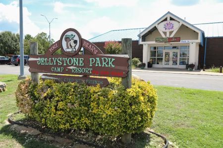 Jellystone Park™ Eufaula Lake