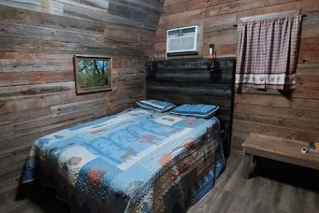 Coffey Creek Cabin