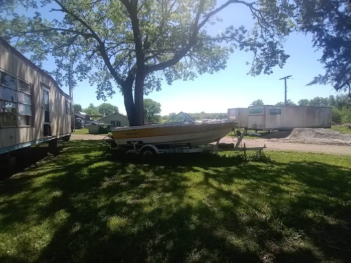 Mineral Springs RV Park & Apartments 3