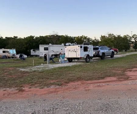 Route 66 Midpoint RV Park and Campgrounds