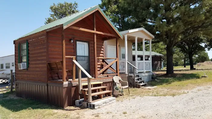 Red's Rockin RV Park 6