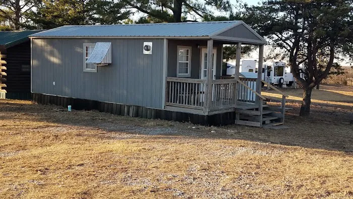 Red's Rockin RV Park 7