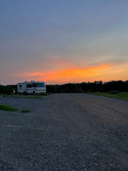 Holiday Roads RV Park 4