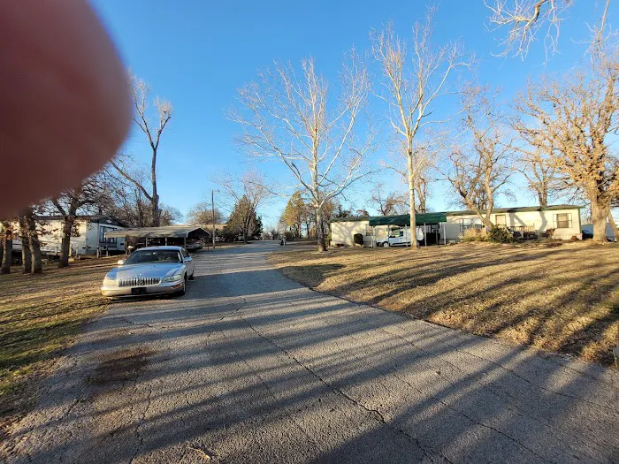 Sherwood Forest Mobile Home Community 2