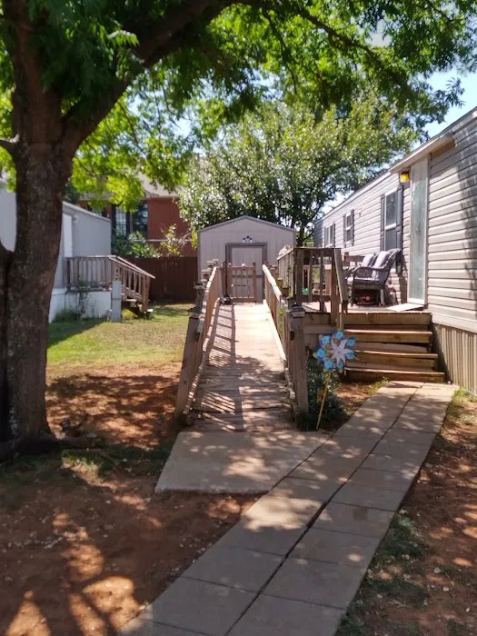 Apple Village Manufactured Home Community 8