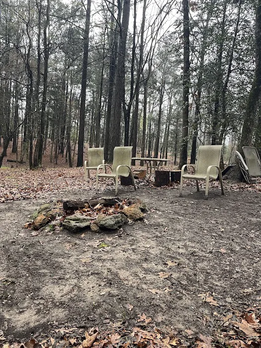 BarefootGee’s Texas Primitive Tent ,self contained Rv,Car campsite Rest Stop.Group Campsites 8