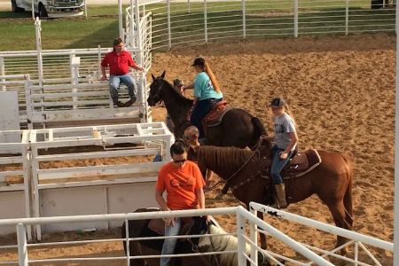 Ken Lance Sports Arena RV Park