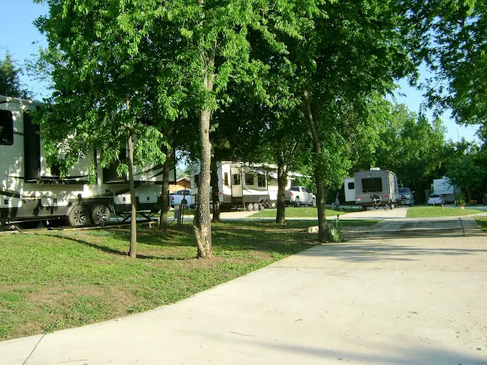 Scissortail RV Park 9