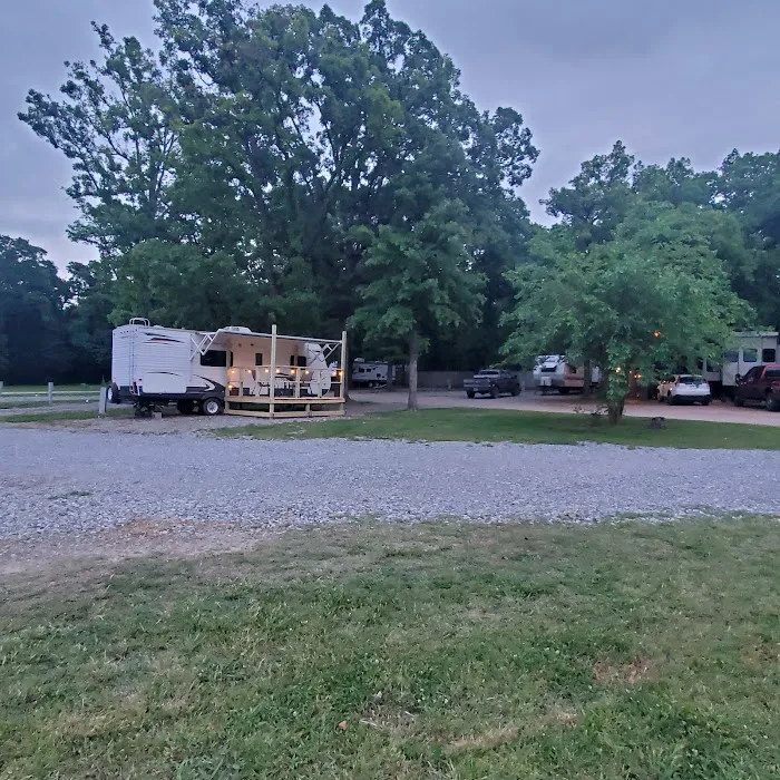 Lakewood RV & Lodge 6