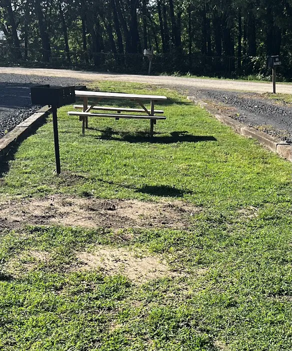 Rex's Lakeside RV Park LLC 7