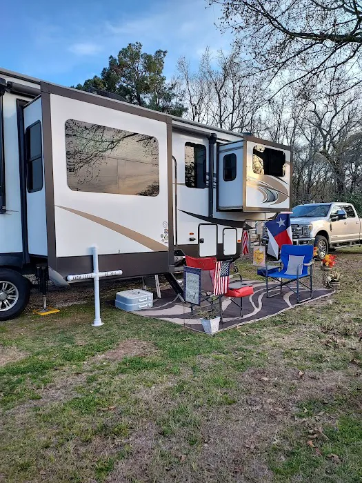 Lake Cypress Springs RV Park 9