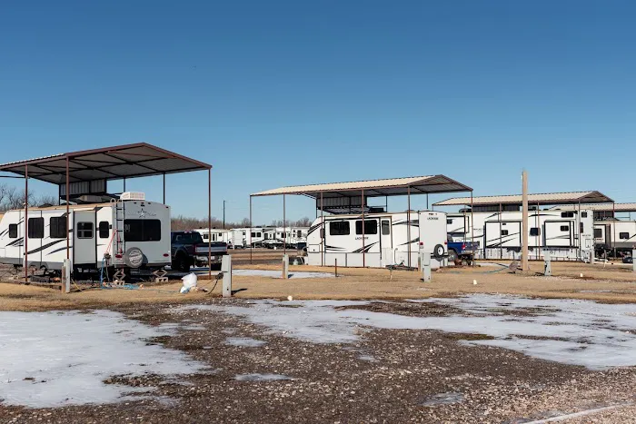 Kingfisher RV Park & Storage 8