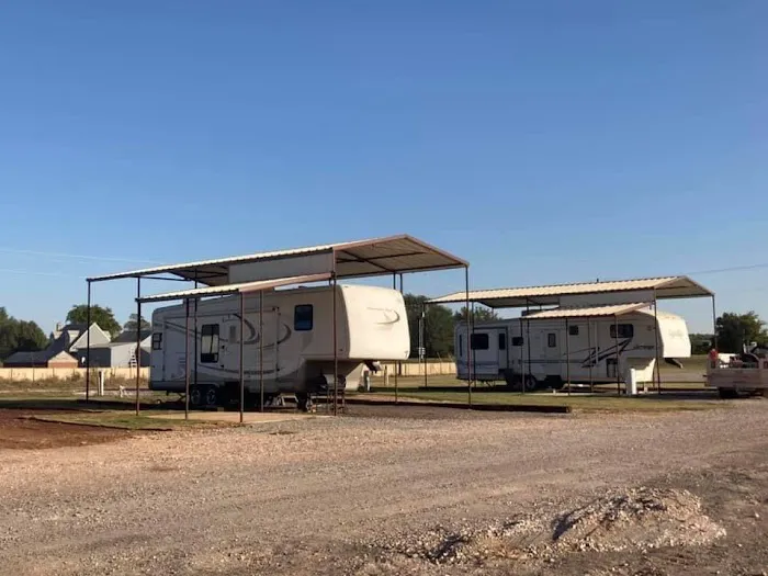 Kingfisher RV Park & Storage 1