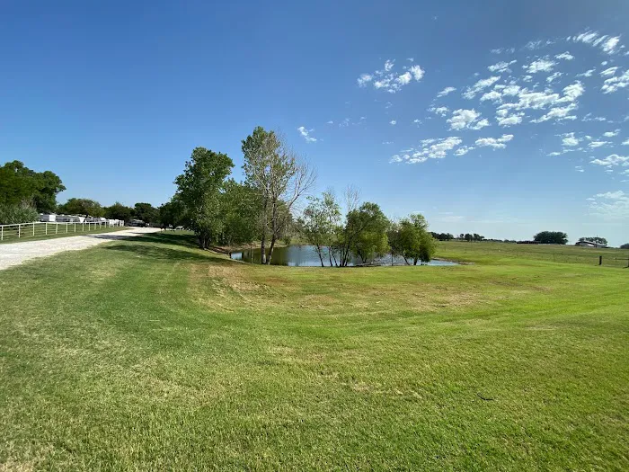 Longhorn Rv Park 7