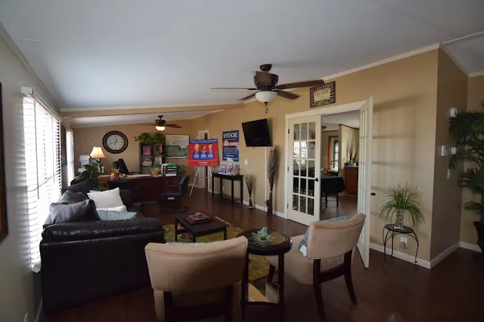 Park Avenue Estates Manufactured Home Community 9