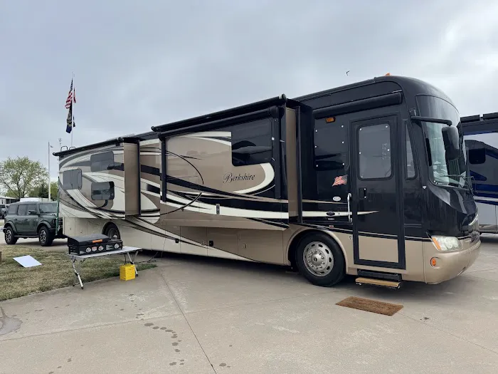 Air Capital RV Park 9