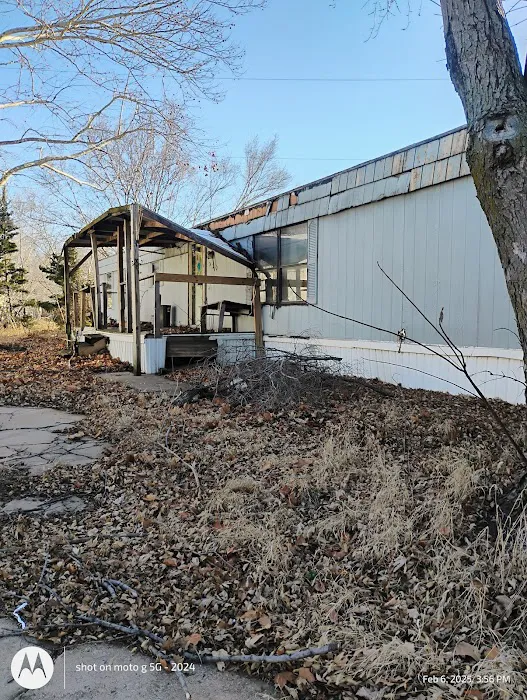 Englewood Mobile Home and RV Park 5