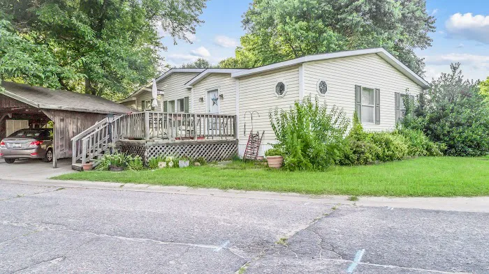 Lamplighter & River Oaks Mobile Home Parks 5