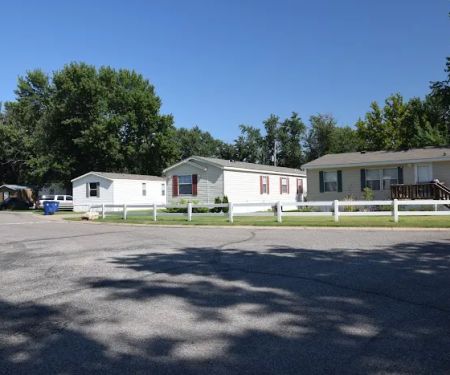 The Woodlands Manufactured Home Community