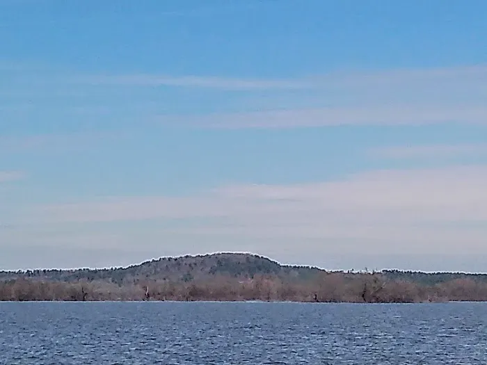 Lake O' Pines RV Park, Marina & Inn 9