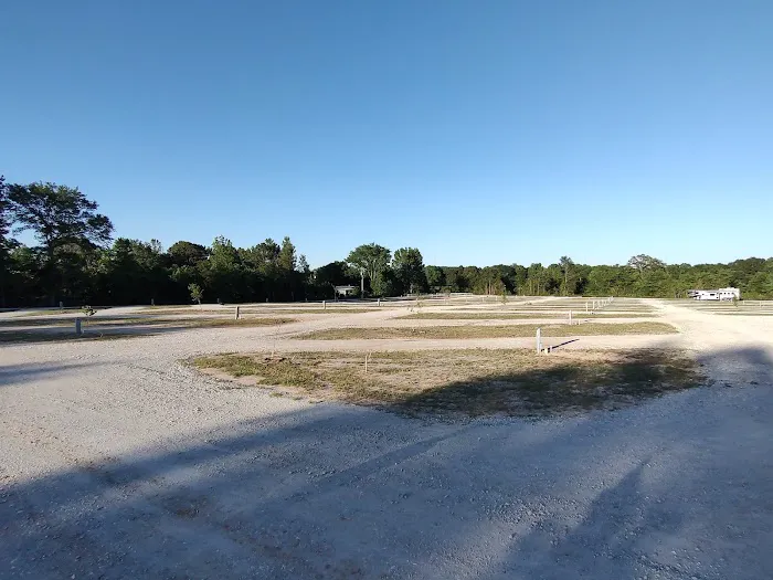 The Escapes RV Park & Storage 6