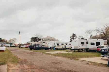 Tri-Lakes RV Park