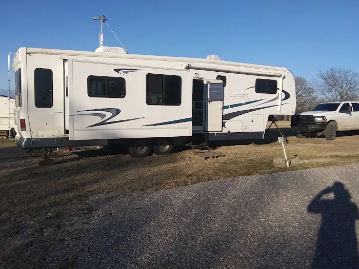 RC'S Campground & Quick Stop 4