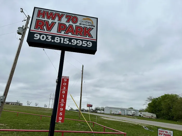 Hwy 70 RV Park and Storage - Madill 10
