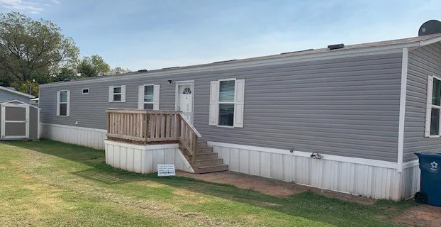 Sunnylane Estates Mobile Home 3