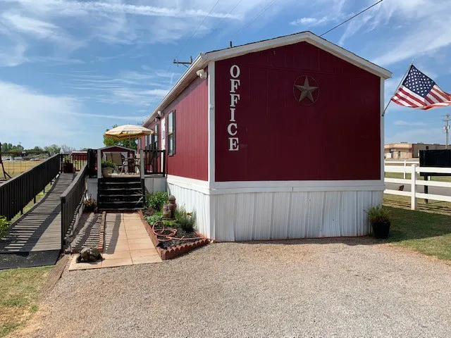 Sunnylane Estates Mobile Home 6